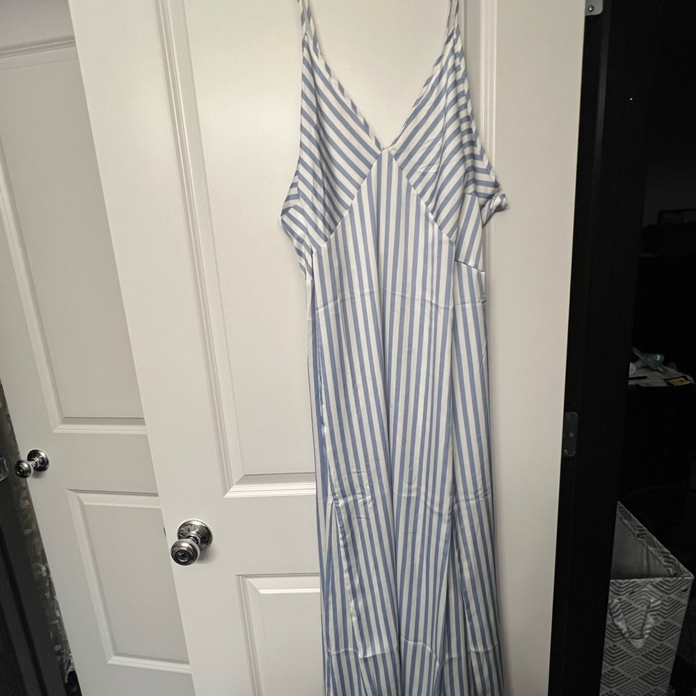 H&M Light Blue and White Striped Dress